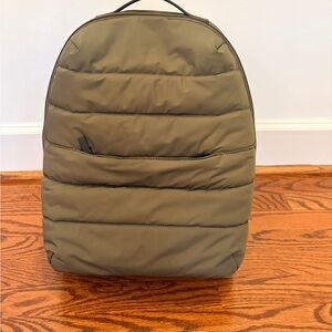 The Away Quilted Everywhere Zip Backpack in Olive (Like New)